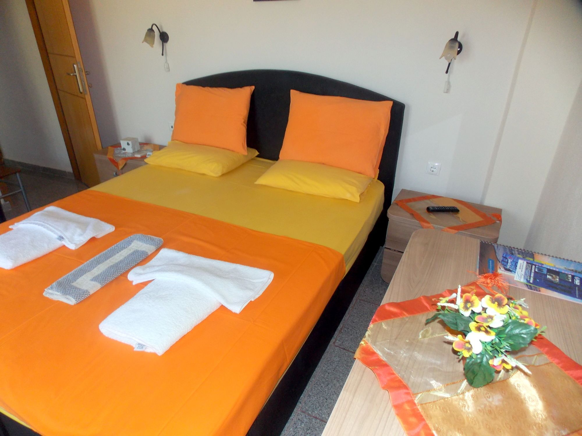 Nikos Apartments Sithonia ภายนอก รูปภาพ